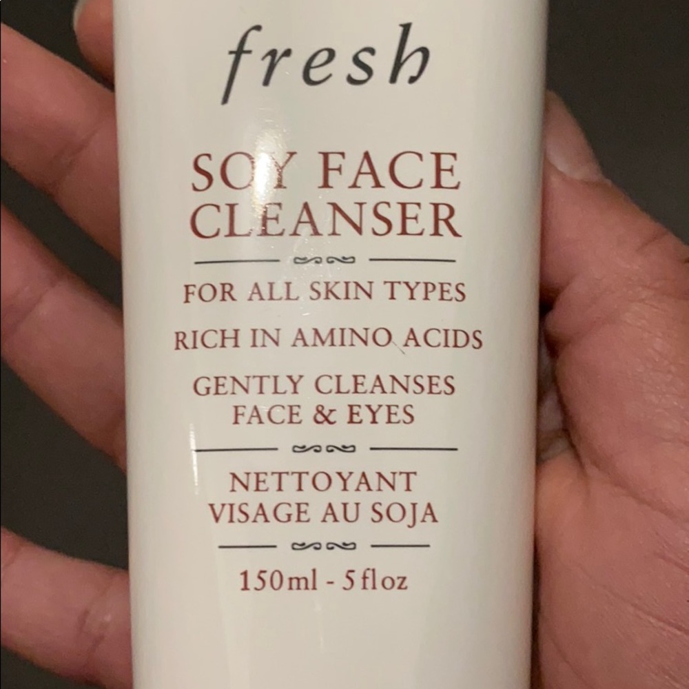 Fresh Soy Face Cleanser